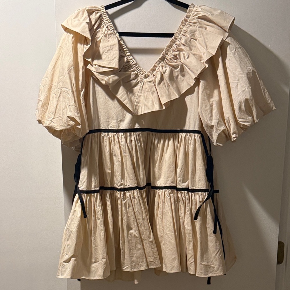NWT Vestique Pascal Dress